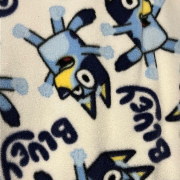 Bluey Fleece Pullover - Picture 3 of 4